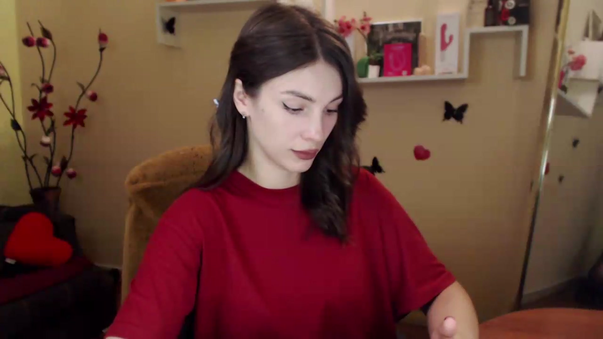 Gallery image thumbnail from MiaRoony's myfreecams stream on, 08/05/2026, 11:20 image 16 of 20