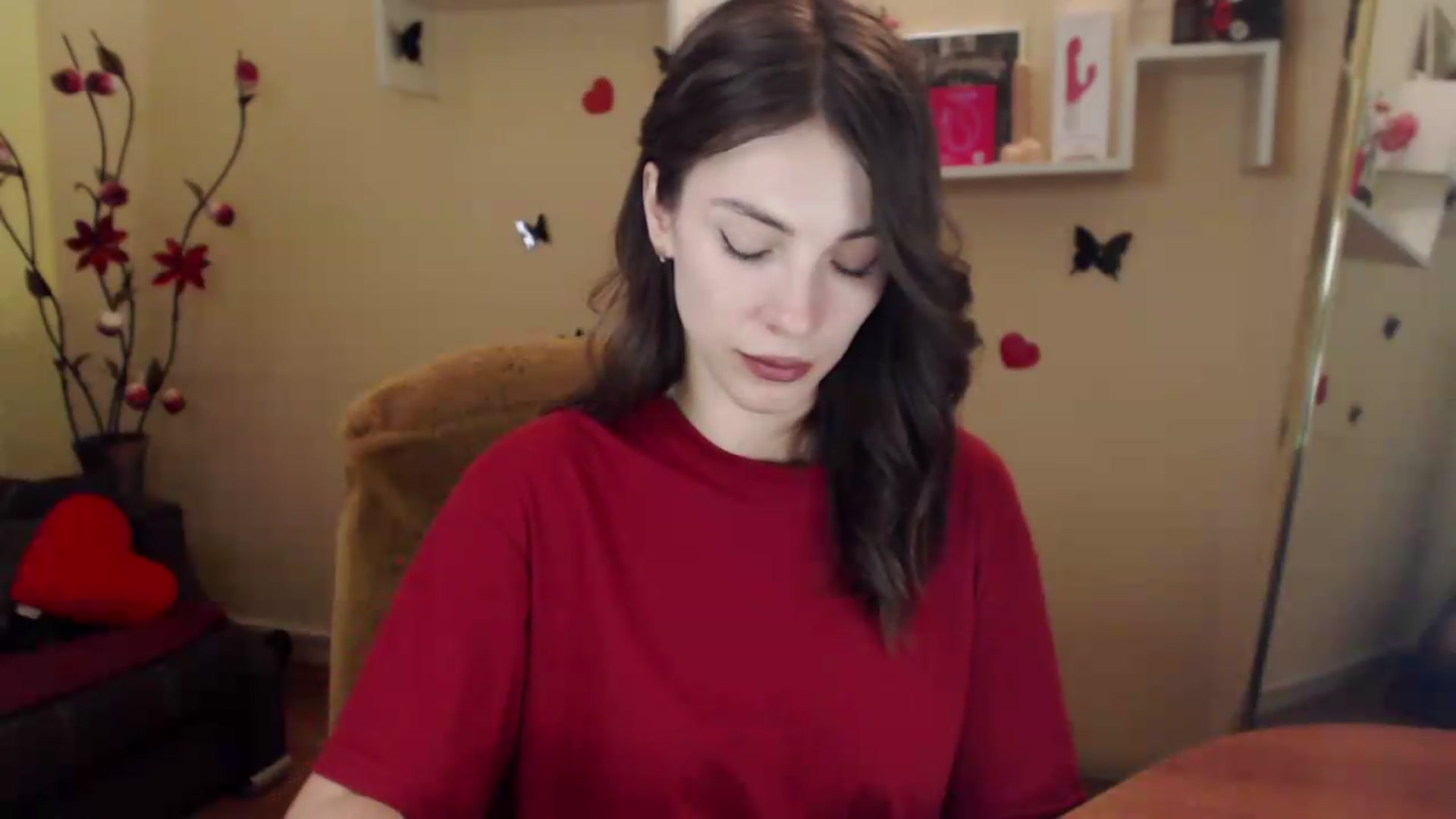 Gallery image thumbnail from MiaRoony's myfreecams stream on, 08/05/2026, 14:03 image 8 of 20