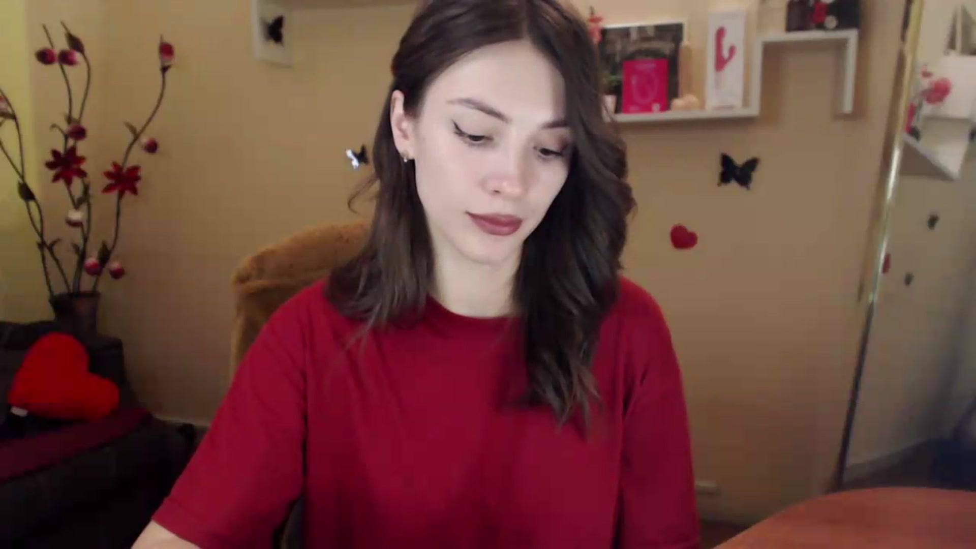 Gallery image thumbnail from MiaRoony's myfreecams stream on, 08/05/2026, 14:03 image 2 of 20
