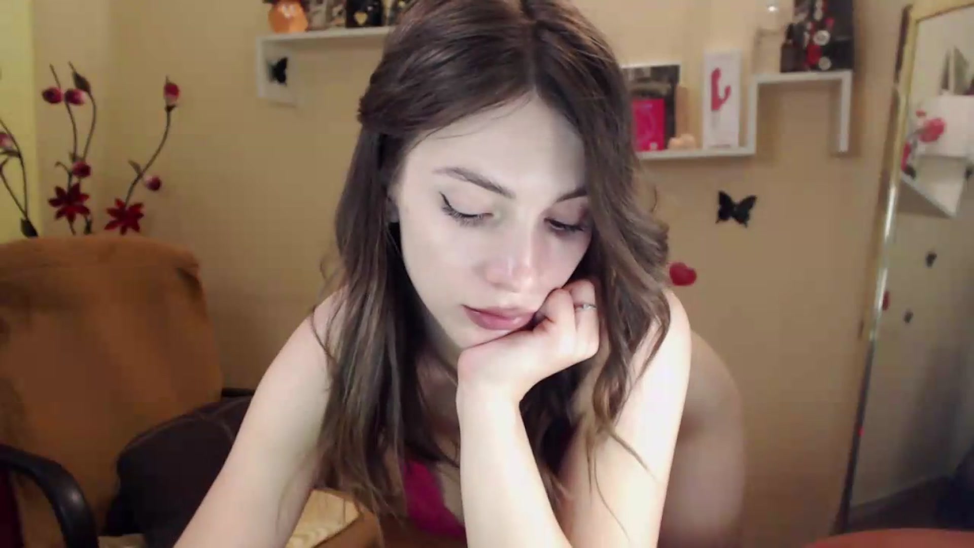 Gallery image thumbnail from MiaRoony's myfreecams stream on, 08/05/2026, 14:03 image 11 of 20