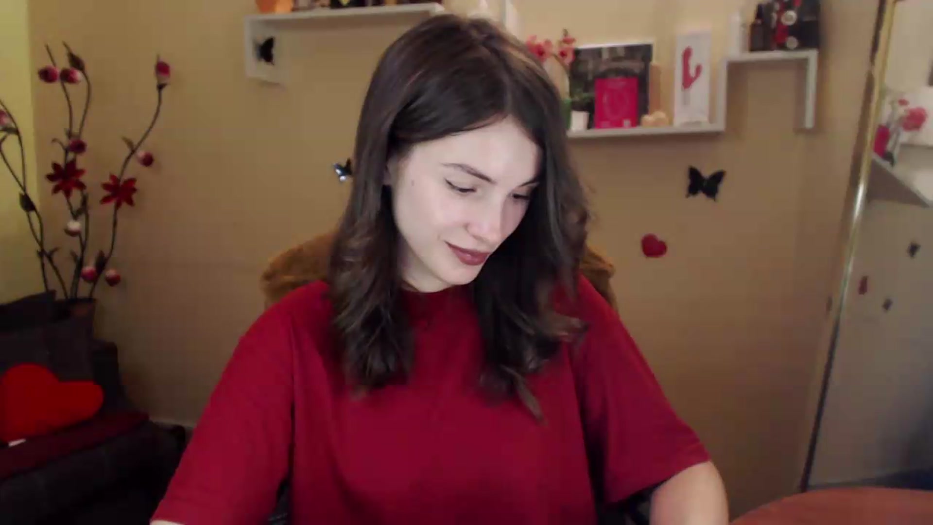 Gallery image thumbnail from MiaRoony's myfreecams stream on, 08/07/2026, 16:26 image 16 of 20