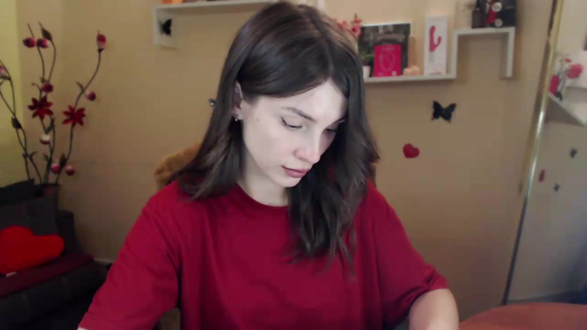 Gallery image thumbnail from MiaRoony's myfreecams stream on, 08/08/2026, 14:35 image 4 of 20