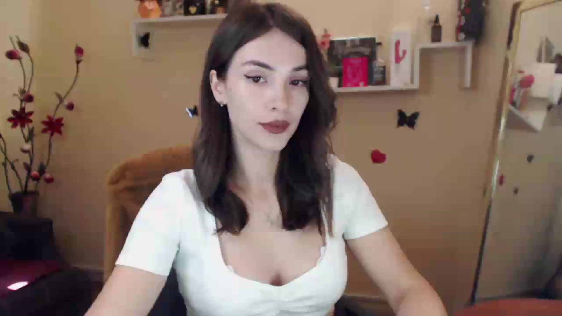 Gallery image thumbnail from MiaRoony's myfreecams stream on, 08/13/2026, 11:36 image 1 of 20