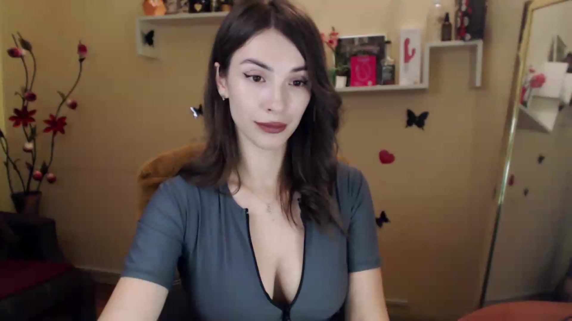 Gallery image thumbnail from MiaRoony's myfreecams stream on, 08/14/2026, 16:21 image 17 of 20