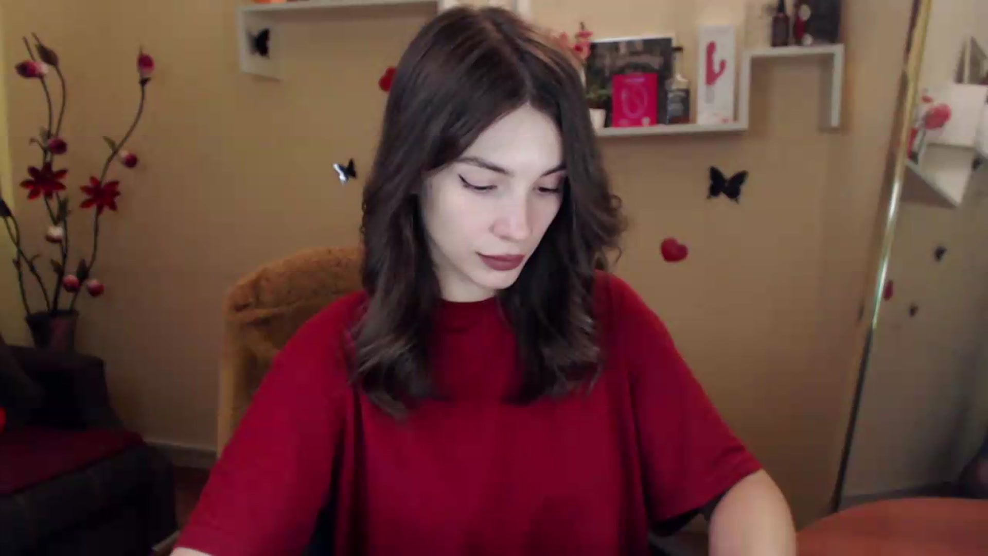 Gallery image thumbnail from MiaRoony's myfreecams stream on, 08/15/2026, 12:43 image 2 of 20