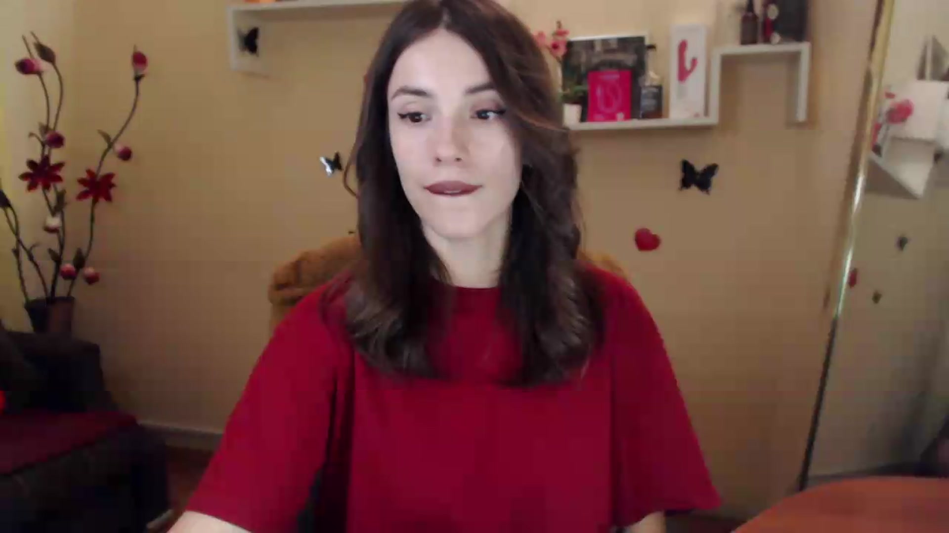 Gallery image thumbnail from MiaRoony's myfreecams stream on, 08/15/2026, 12:43 image 7 of 20