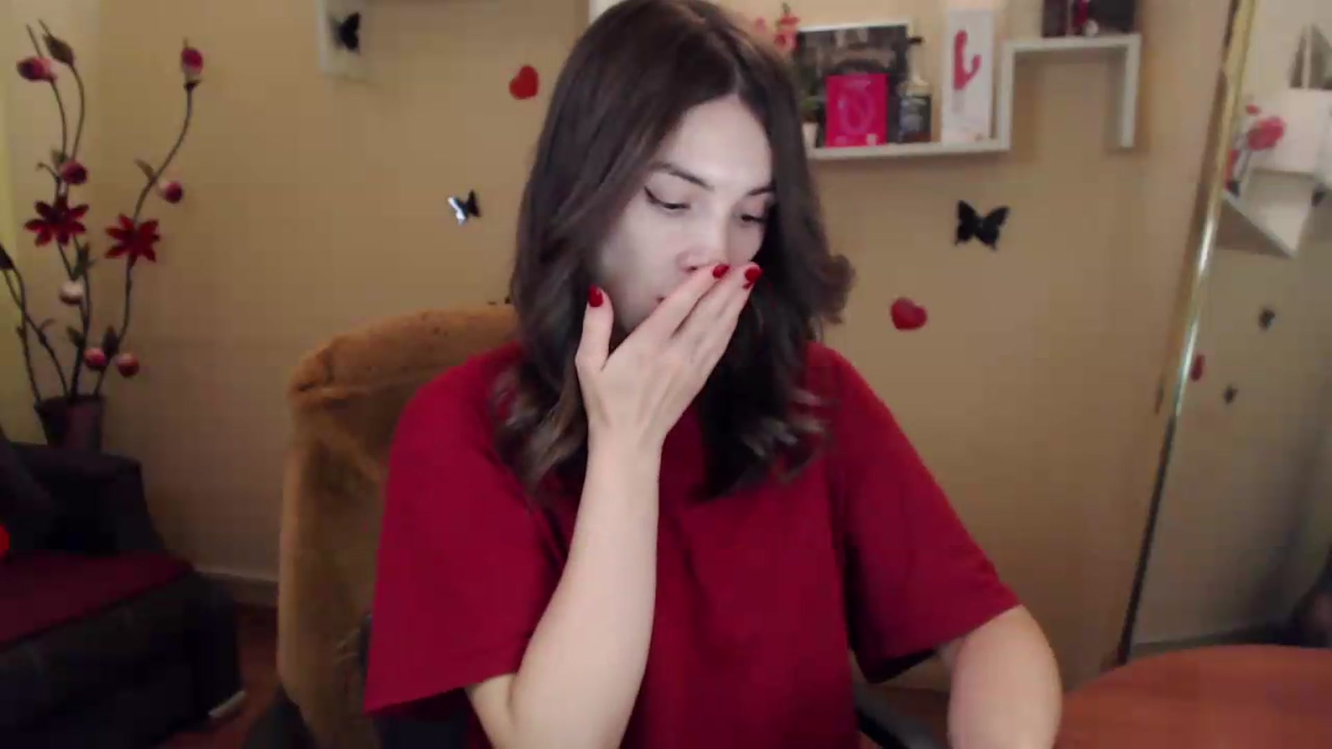Gallery image thumbnail from MiaRoony's myfreecams stream on, 08/15/2026, 13:32 image 4 of 20