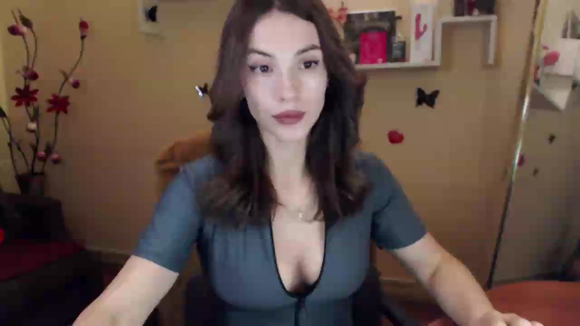 Gallery image thumbnail from MiaRoony's myfreecams stream on, 08/15/2026, 13:32 image 17 of 20