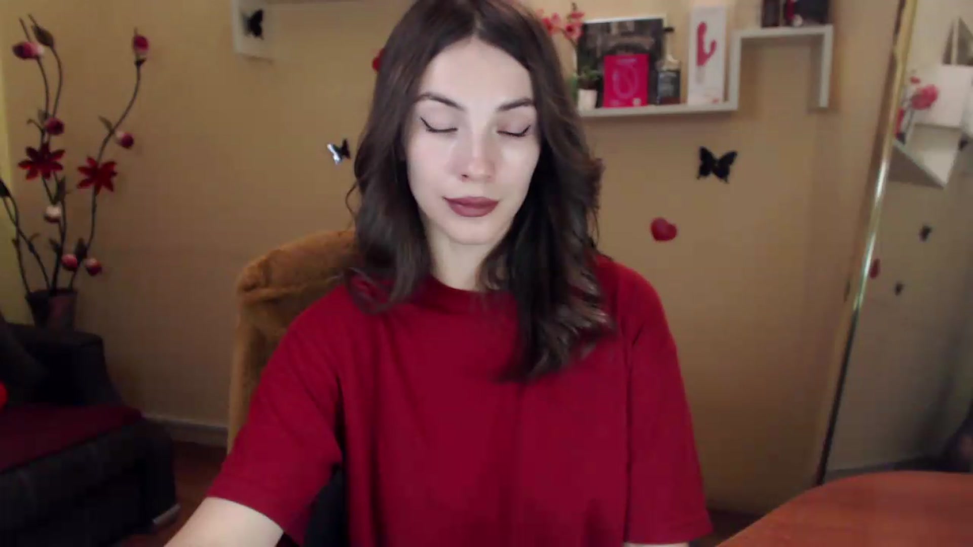 Gallery image thumbnail from MiaRoony's myfreecams stream on, 08/15/2026, 13:32 image 15 of 20