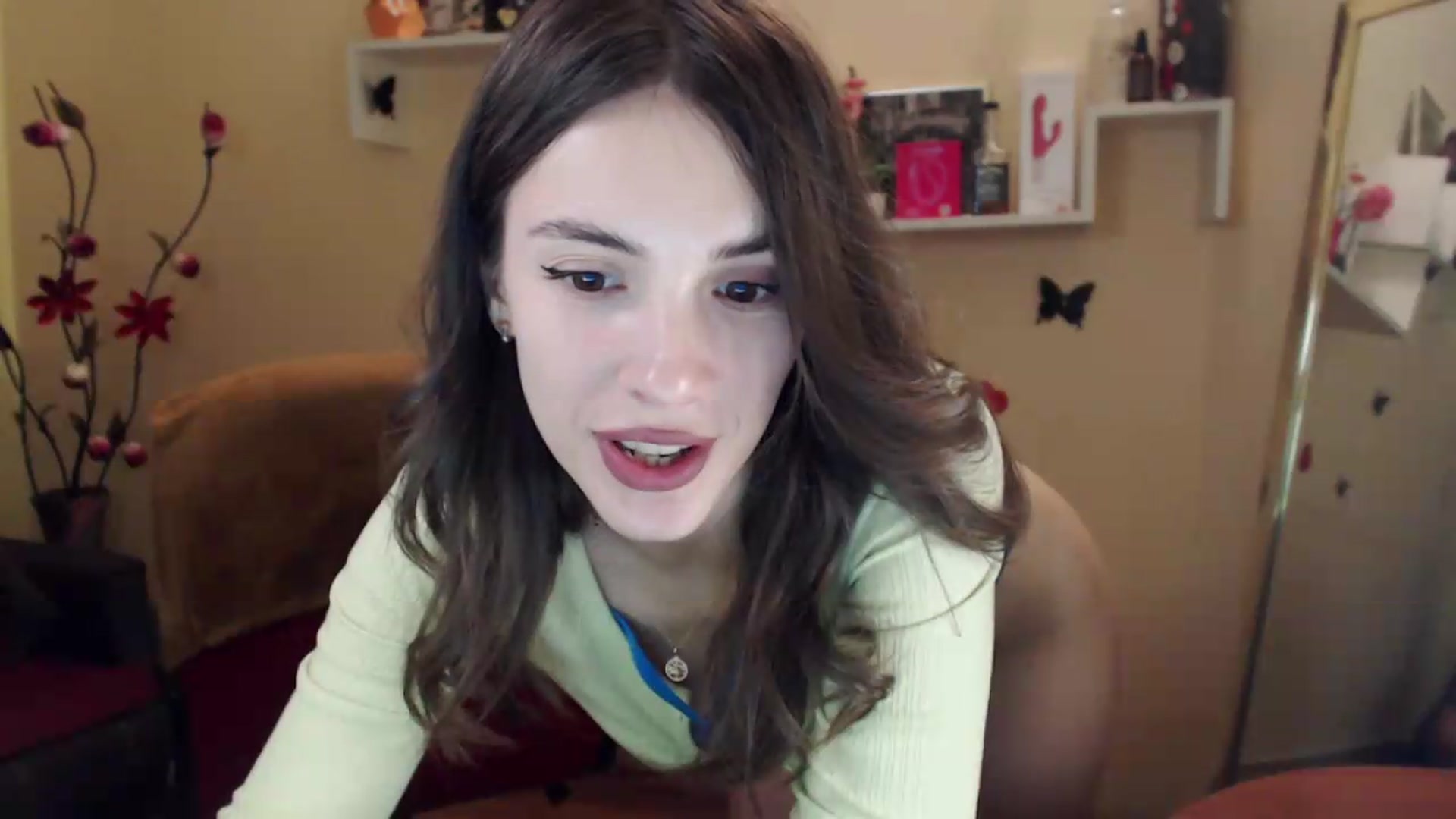 Gallery image thumbnail from MiaRoony's myfreecams stream on, 08/15/2026, 16:09 image 6 of 20