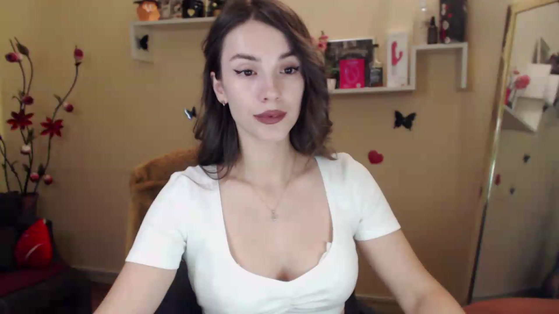 Gallery image thumbnail from MiaRoony's myfreecams stream on, 08/16/2026, 13:30 image 7 of 20