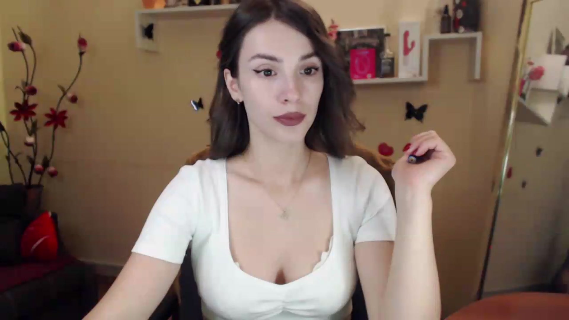 Gallery image thumbnail from MiaRoony's myfreecams stream on, 08/16/2026, 13:30 image 2 of 20