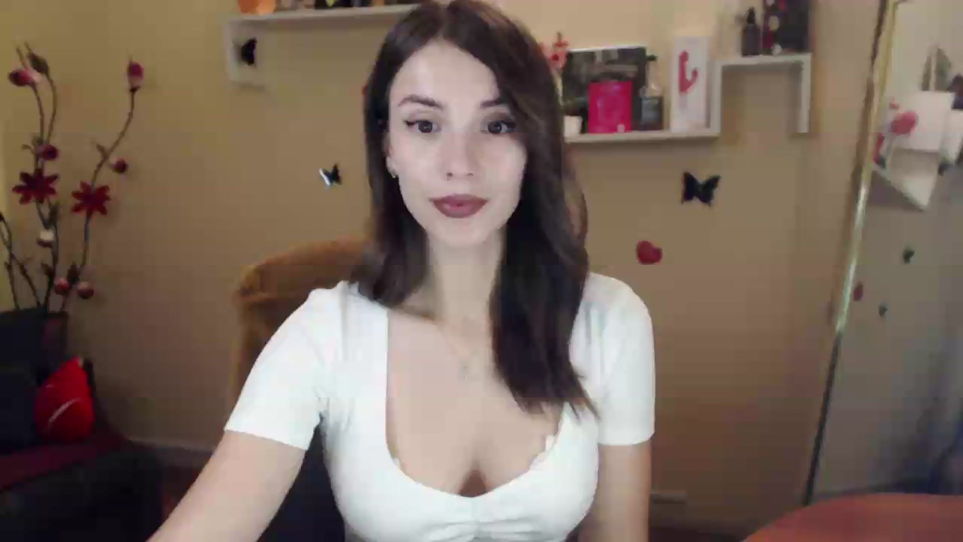 Gallery image thumbnail from MiaRoony's myfreecams stream on, 08/16/2026, 16:34 image 1 of 20
