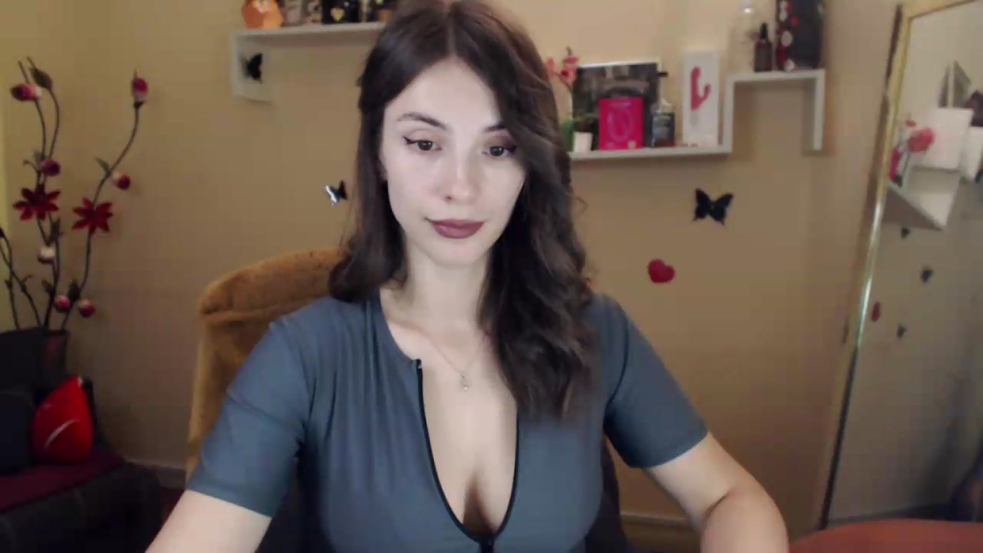 Gallery image thumbnail from MiaRoony's myfreecams stream on, 08/19/2026, 13:54 image 17 of 20
