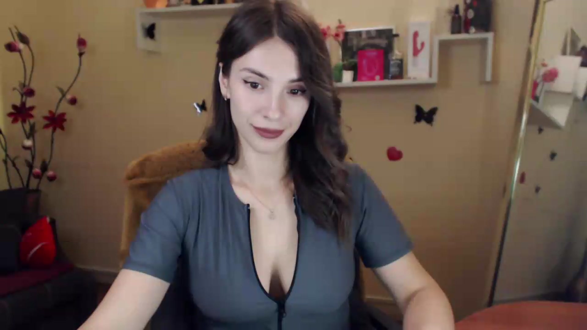 Gallery image thumbnail from MiaRoony's myfreecams stream on, 08/19/2026, 14:51 image 14 of 20