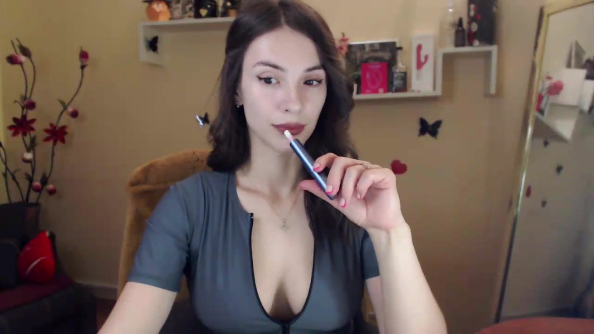 Gallery image thumbnail from MiaRoony's myfreecams stream on, 08/19/2026, 16:09 image 3 of 20