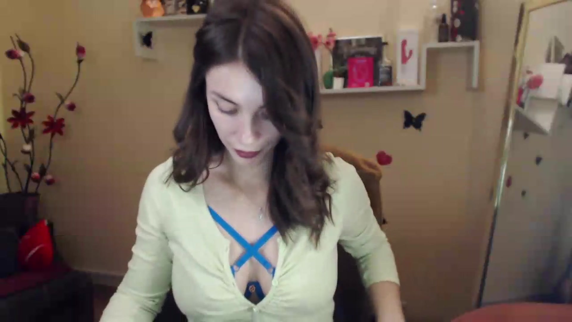 Gallery image thumbnail from MiaRoony's myfreecams stream on, 08/19/2026, 16:09 image 20 of 20