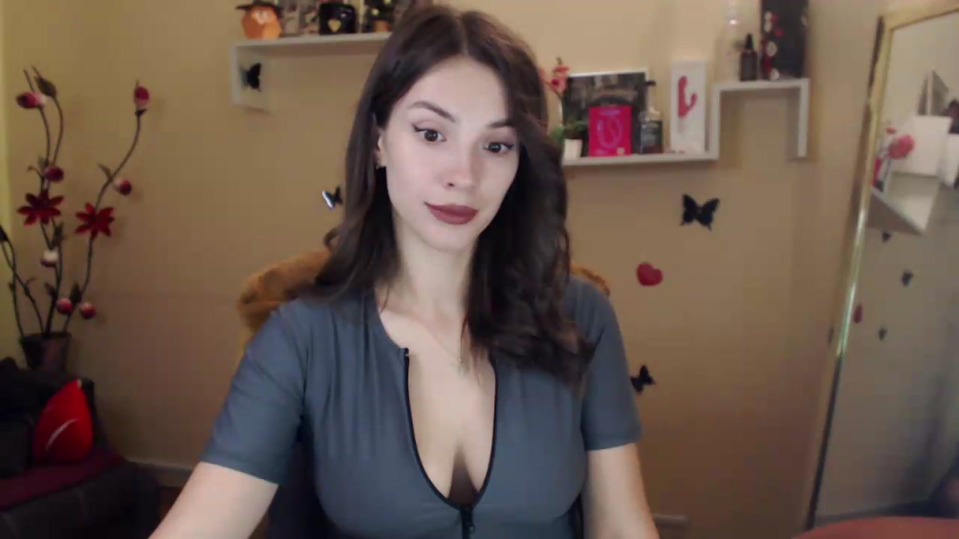 Gallery image thumbnail from MiaRoony's myfreecams stream on, 08/20/2026, 14:43 image 18 of 20