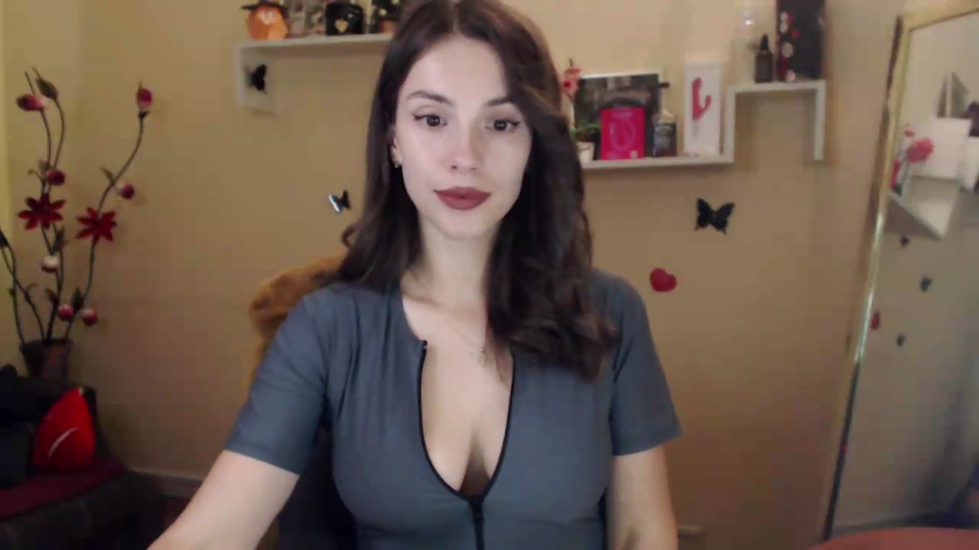 Gallery image thumbnail from MiaRoony's myfreecams stream on, 08/20/2026, 14:43 image 15 of 20