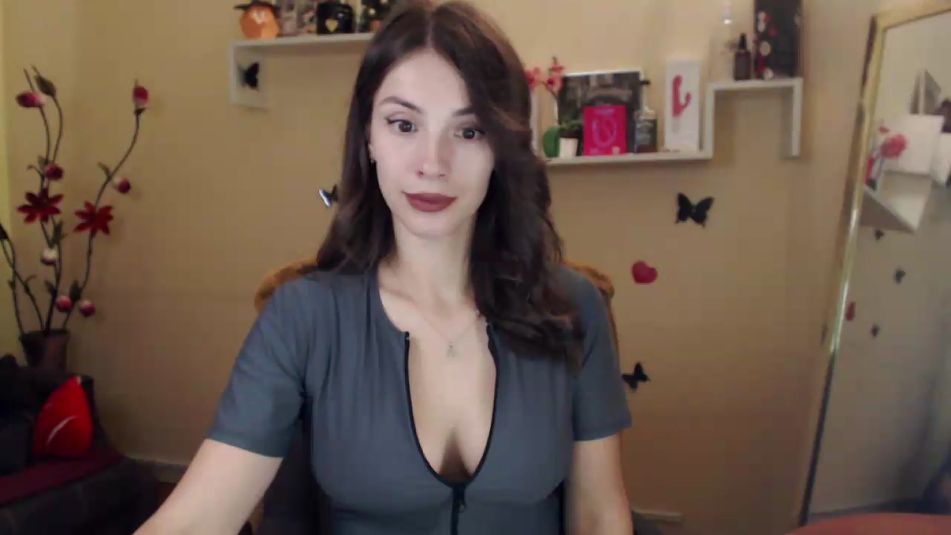 Gallery image thumbnail from MiaRoony's myfreecams stream on, 08/20/2026, 14:43 image 12 of 20