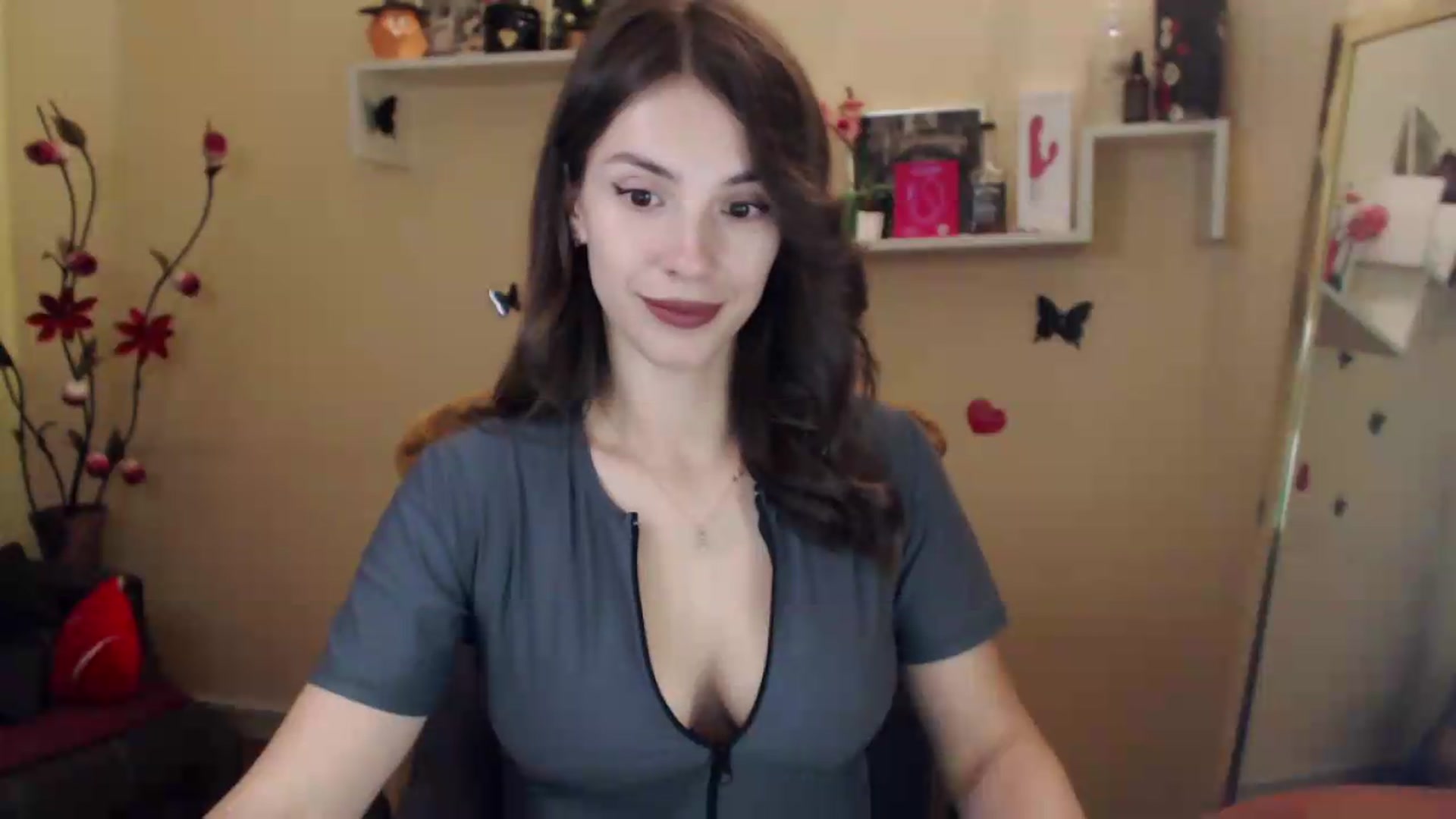 Gallery image thumbnail from MiaRoony's myfreecams stream on, 08/20/2026, 14:43 image 8 of 20