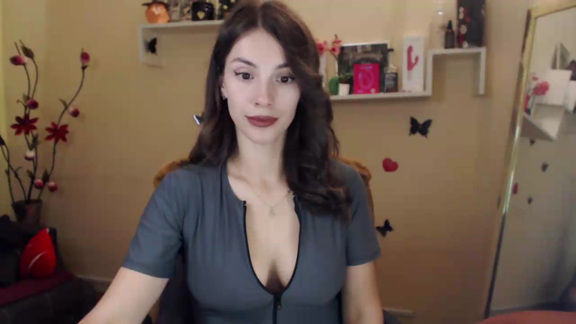 Gallery image thumbnail from MiaRoony's myfreecams stream on, 08/20/2026, 14:43 image 11 of 20