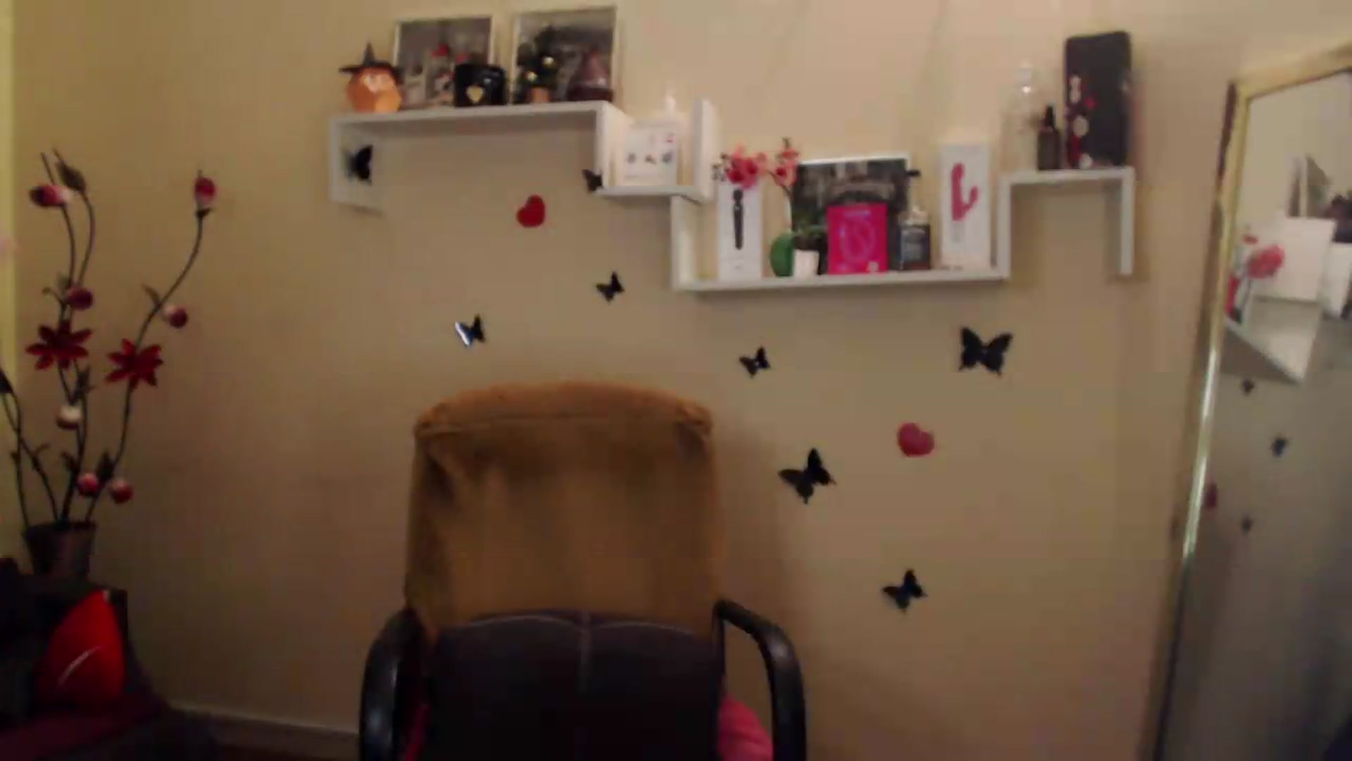 Gallery image thumbnail from MiaRoony's myfreecams stream on, 08/20/2026, 15:01 image 15 of 20