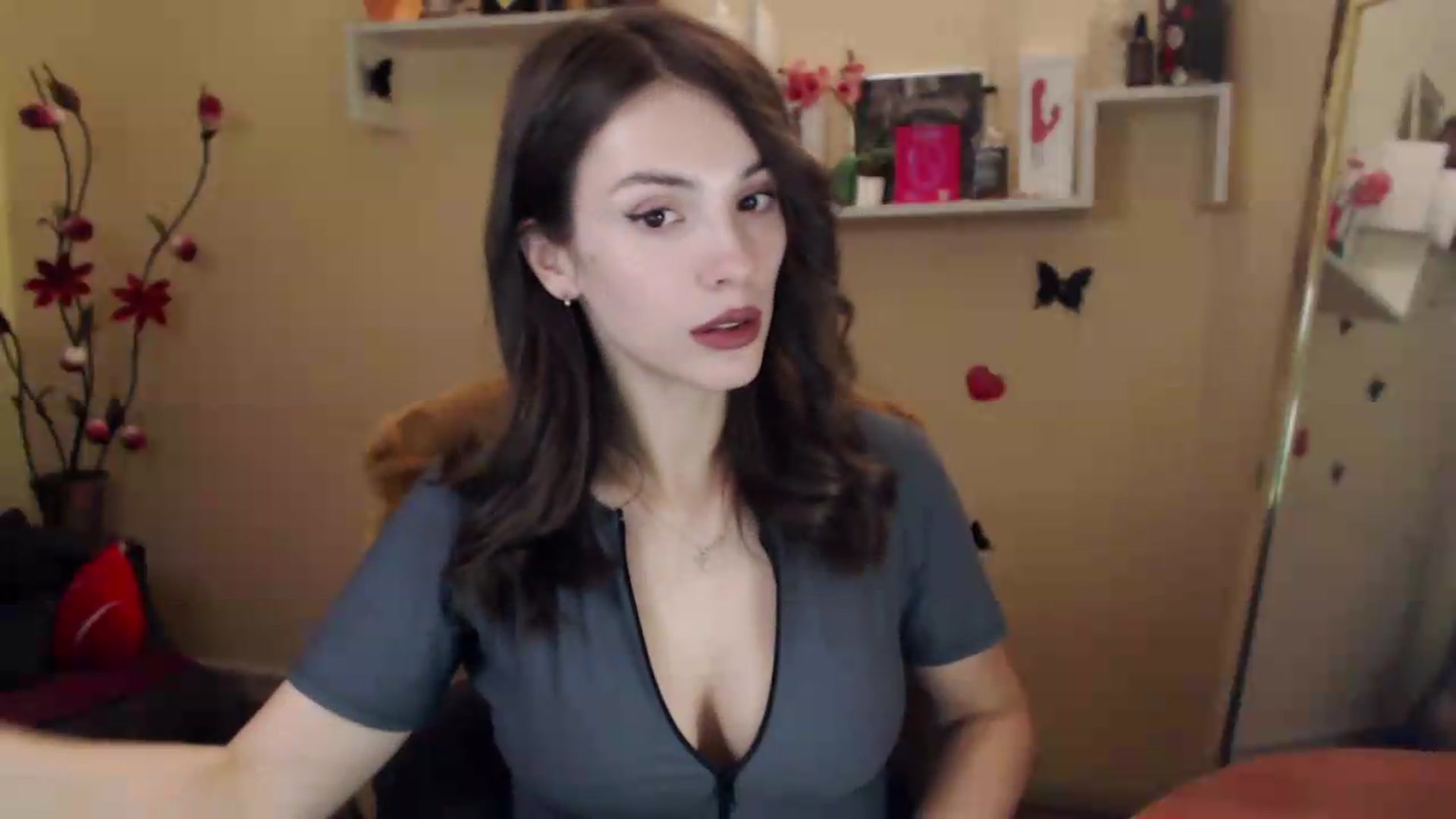 Gallery image thumbnail from MiaRoony's myfreecams stream on, 08/20/2026, 15:23 image 17 of 20
