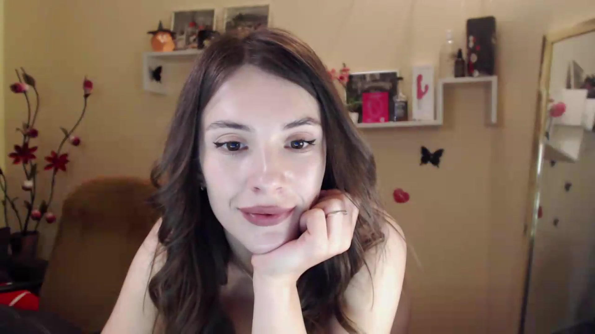 Gallery image thumbnail from MiaRoony's myfreecams stream on, 08/22/2026, 15:05 image 12 of 20