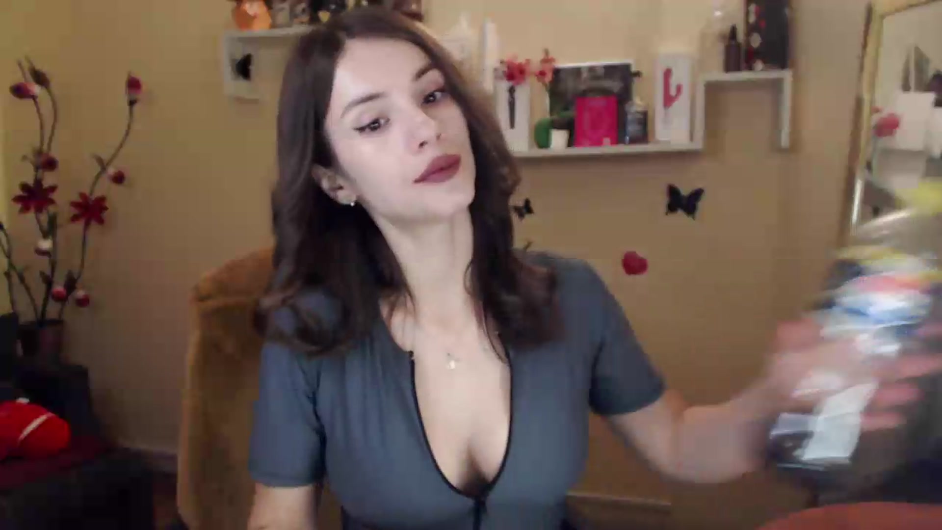 Gallery image thumbnail from MiaRoony's myfreecams stream on, 08/22/2026, 16:20 image 9 of 20