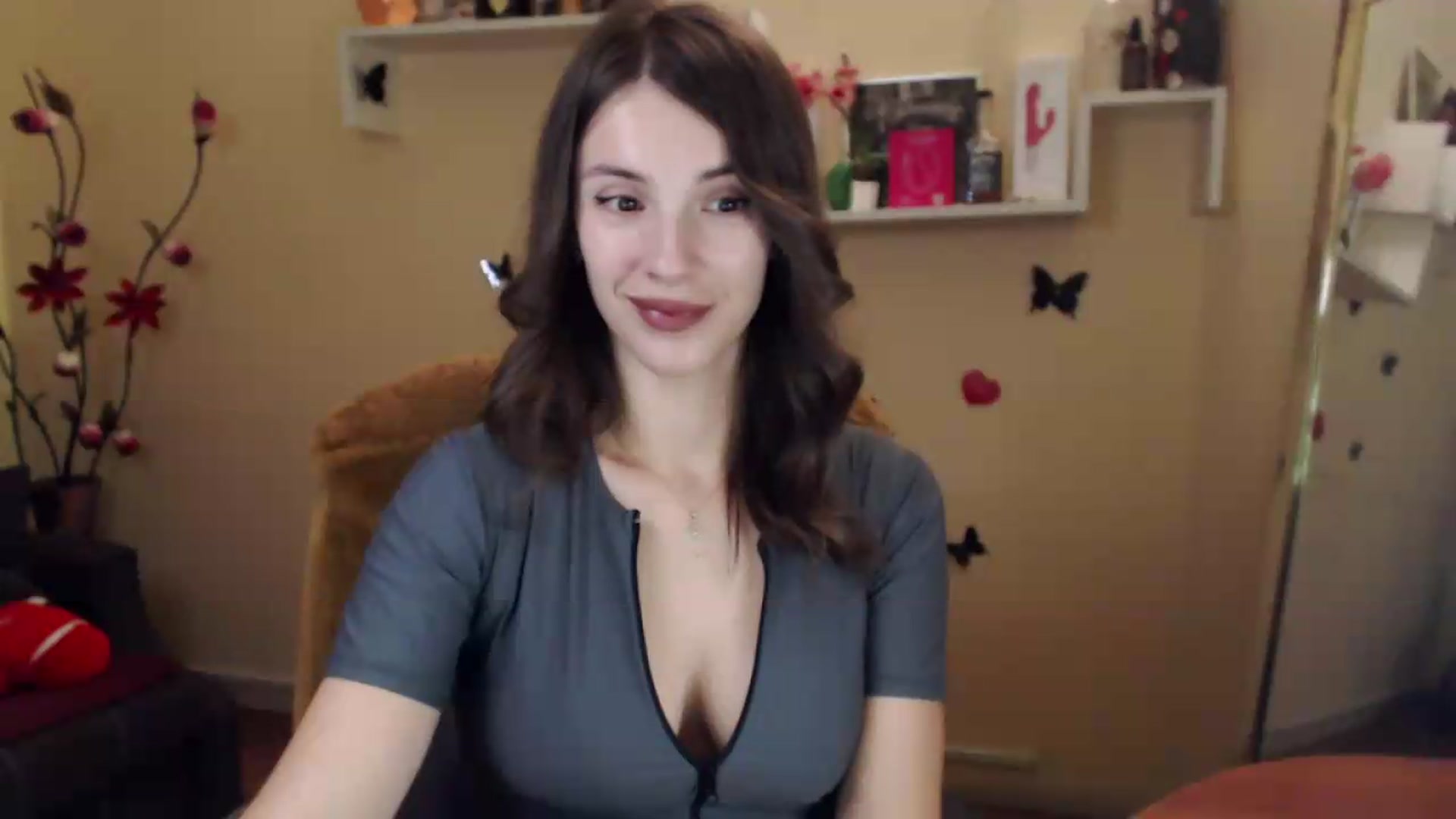Gallery image thumbnail from MiaRoony's myfreecams stream on, 08/22/2026, 18:01 image 13 of 20