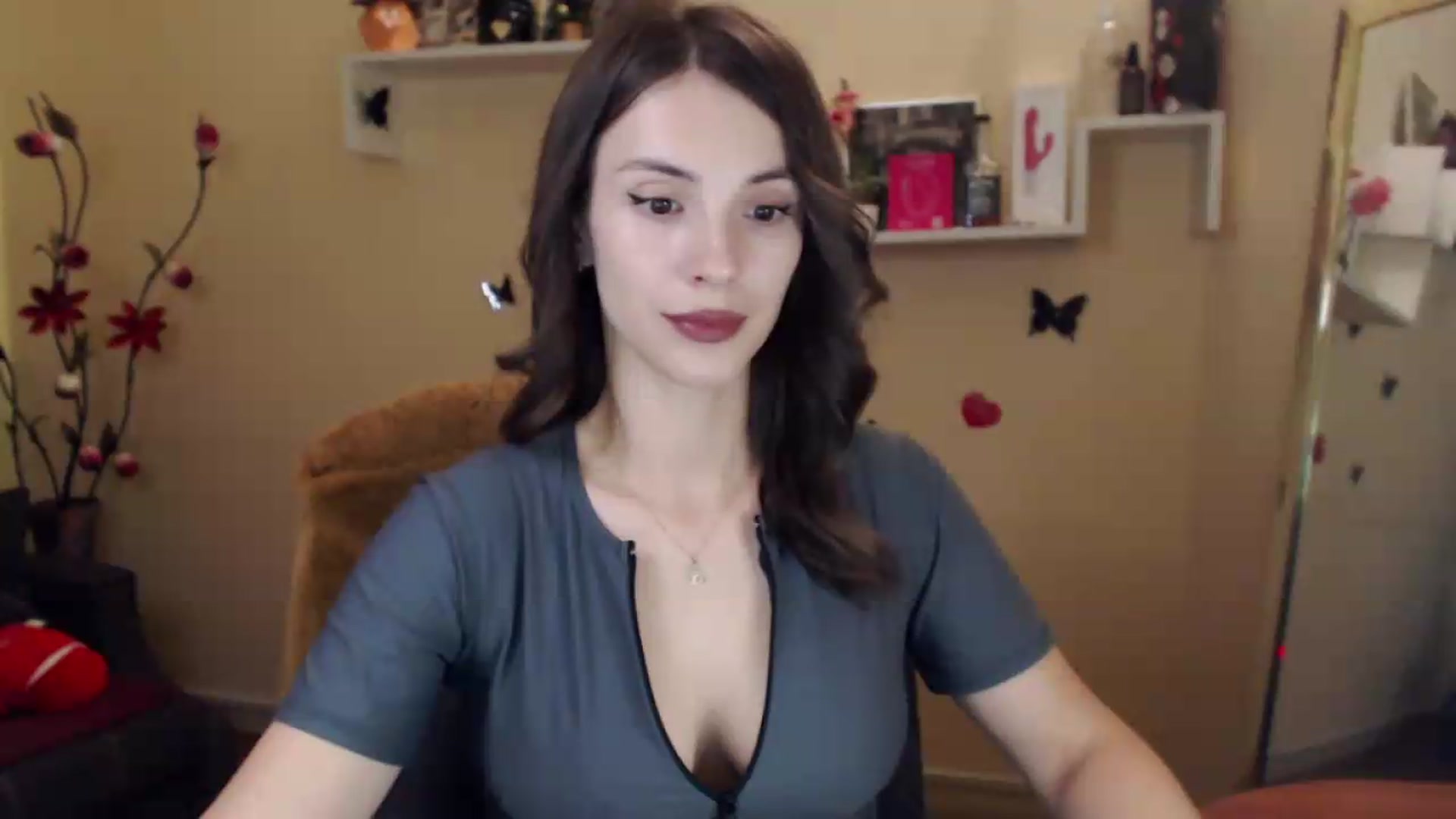 Gallery image thumbnail from MiaRoony's myfreecams stream on, 08/22/2026, 18:01 image 2 of 20