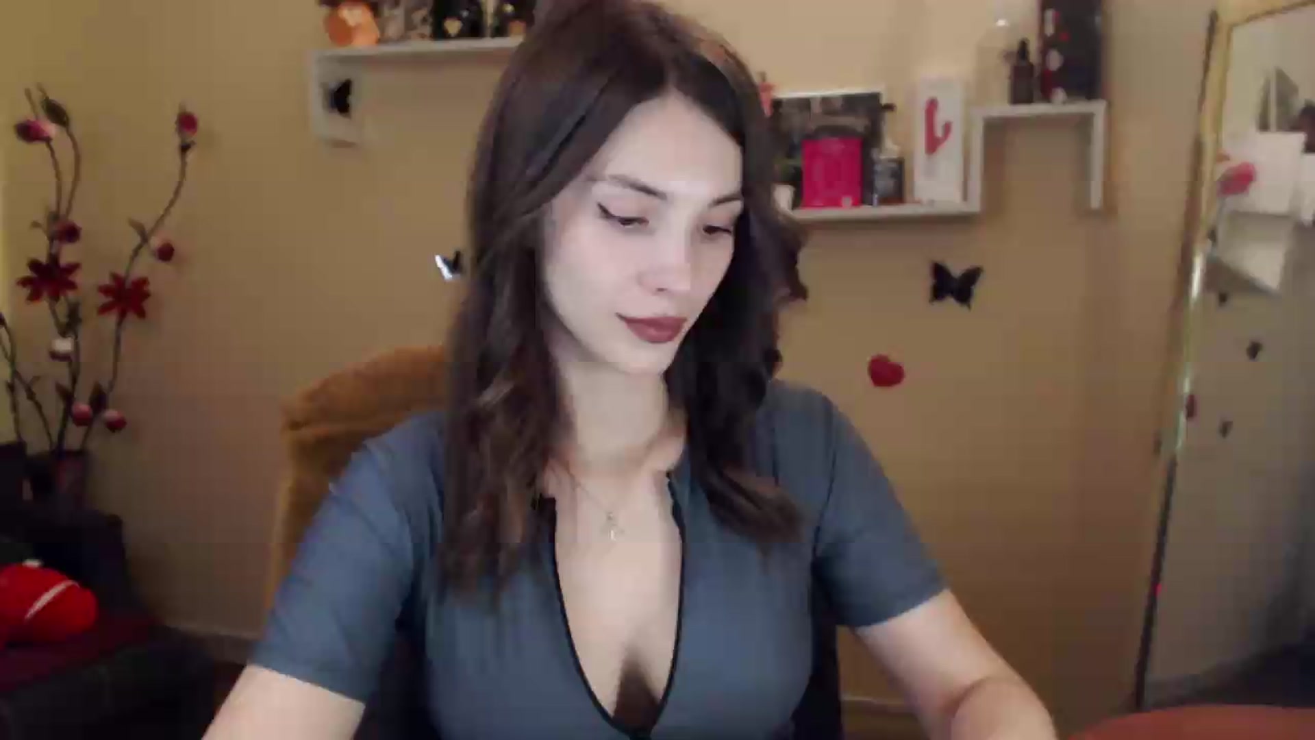 Gallery image thumbnail from MiaRoony's myfreecams stream on, 08/22/2026, 18:01 image 1 of 20