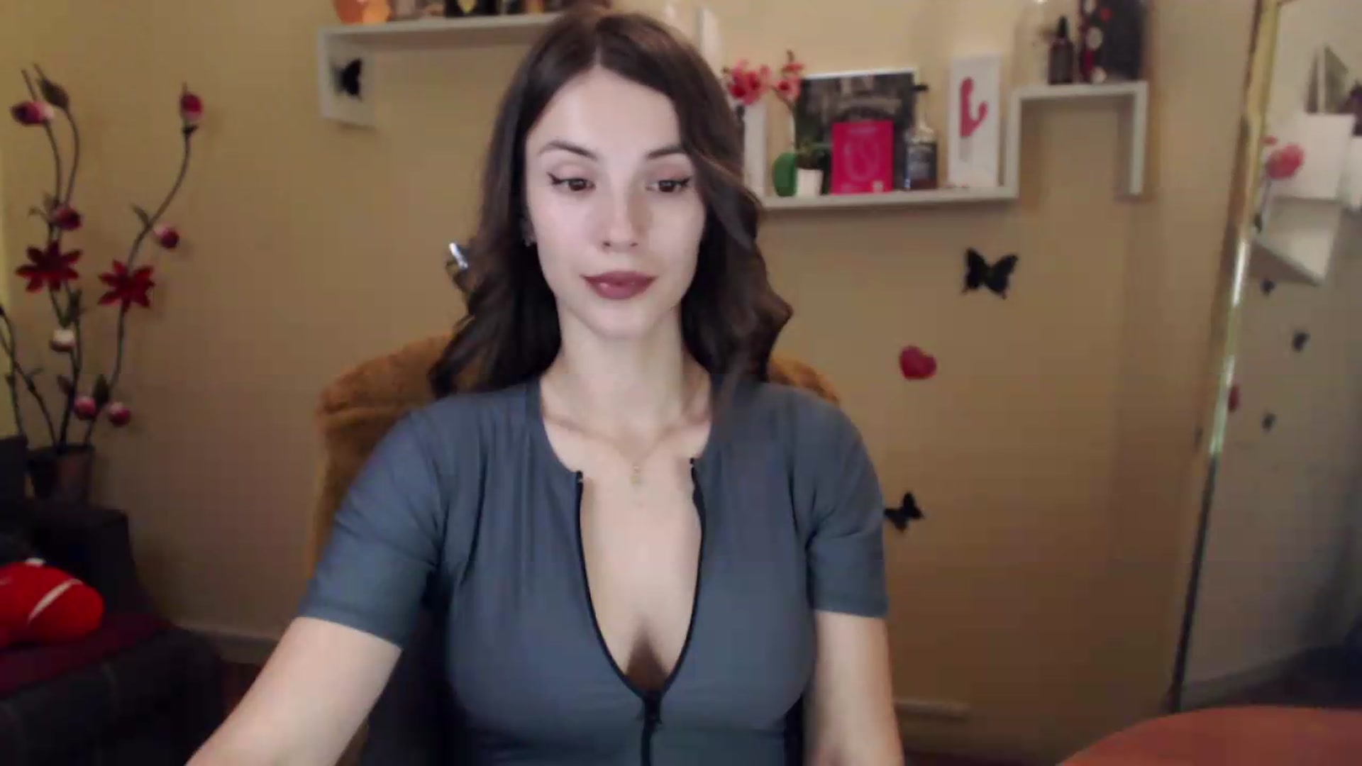 Gallery image thumbnail from MiaRoony's myfreecams stream on, 08/22/2026, 18:01 image 18 of 20