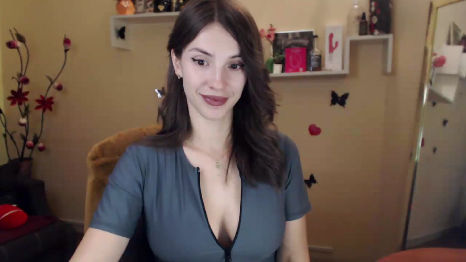 Gallery image thumbnail from MiaRoony's myfreecams stream on, 08/24/2026, 18:01 image 8 of 20