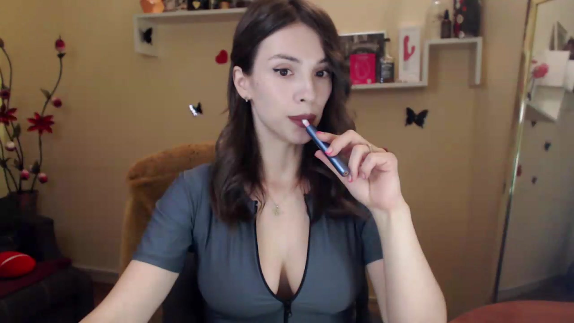 Gallery image thumbnail from MiaRoony's myfreecams stream on, 08/27/2026, 15:43 image 2 of 20