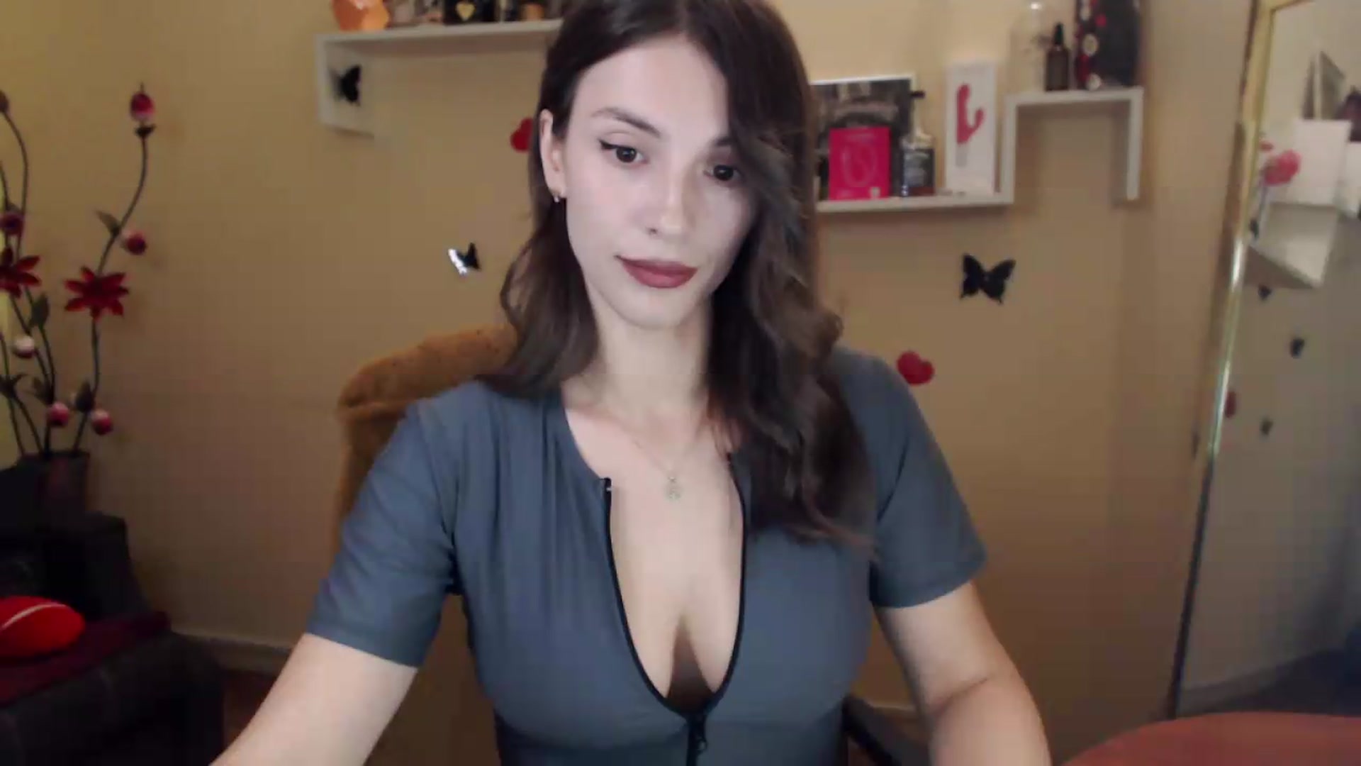 Gallery image thumbnail from MiaRoony's myfreecams stream on, 08/27/2026, 15:43 image 7 of 20