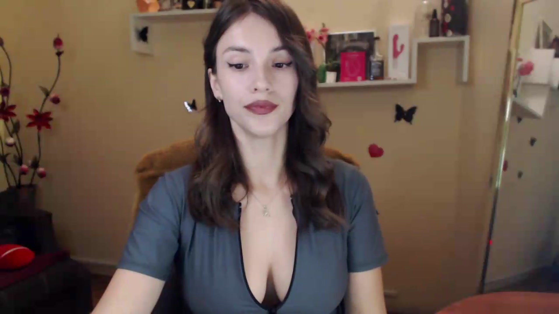 Gallery image thumbnail from MiaRoony's myfreecams stream on, 08/27/2026, 16:27 image 18 of 20
