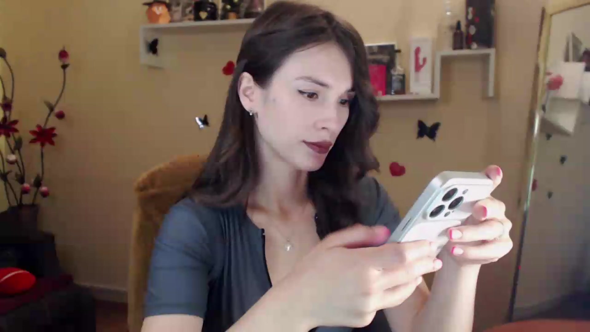 Gallery image thumbnail from MiaRoony's myfreecams stream on, 08/27/2026, 17:51 image 5 of 20
