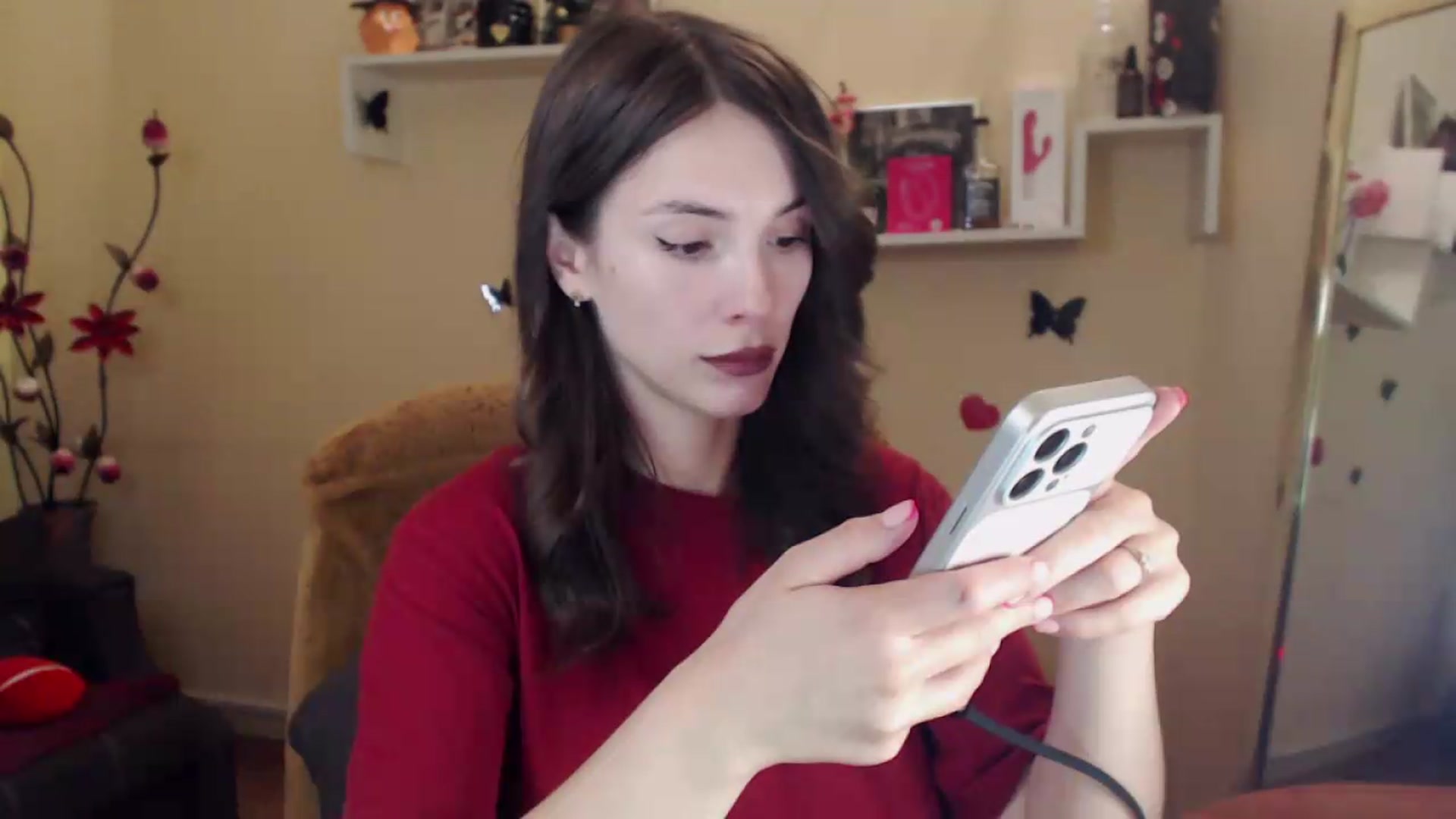 Gallery image thumbnail from MiaRoony's myfreecams stream on, 08/28/2026, 14:12 image 17 of 20