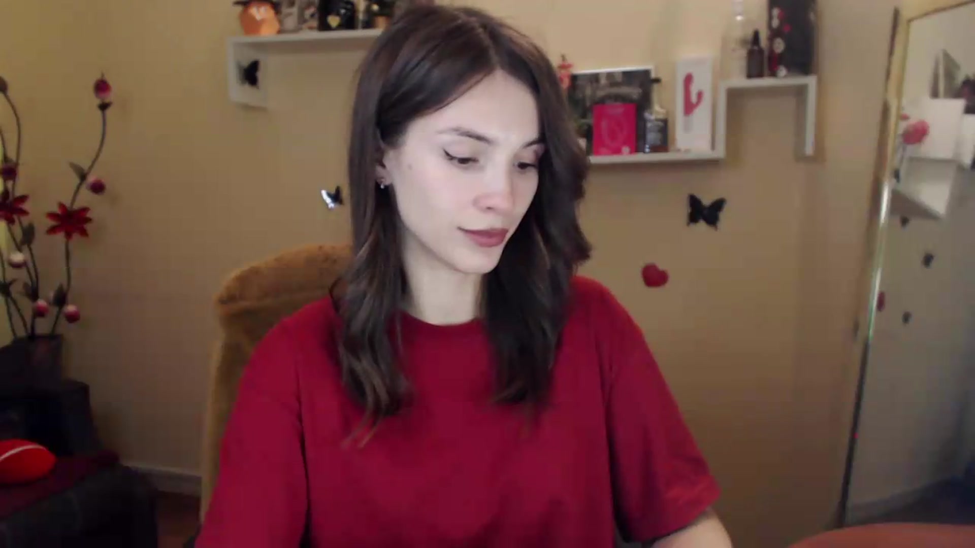 Gallery image thumbnail from MiaRoony's myfreecams stream on, 08/28/2026, 17:33 image 18 of 20