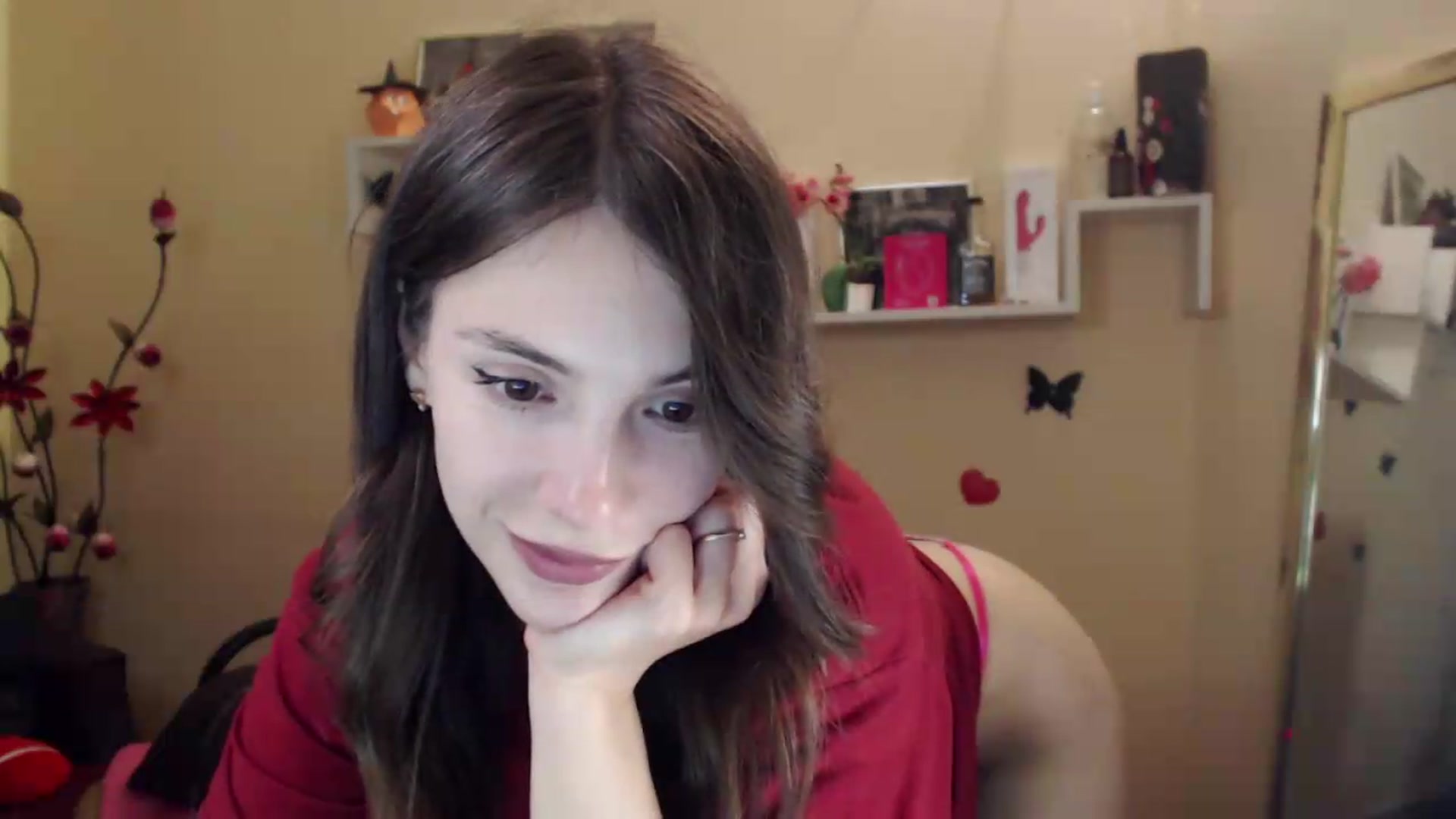 Gallery image thumbnail from MiaRoony's myfreecams stream on, 08/28/2026, 17:33 image 13 of 20