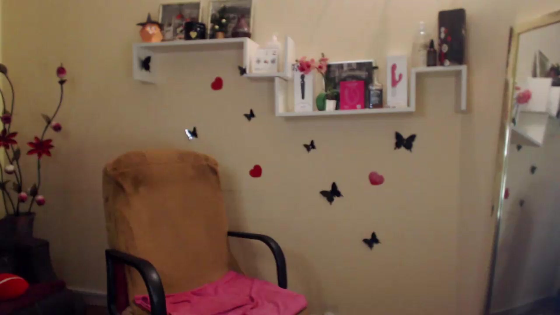 Gallery image thumbnail from MiaRoony's myfreecams stream on, 08/28/2026, 18:27 image 7 of 20