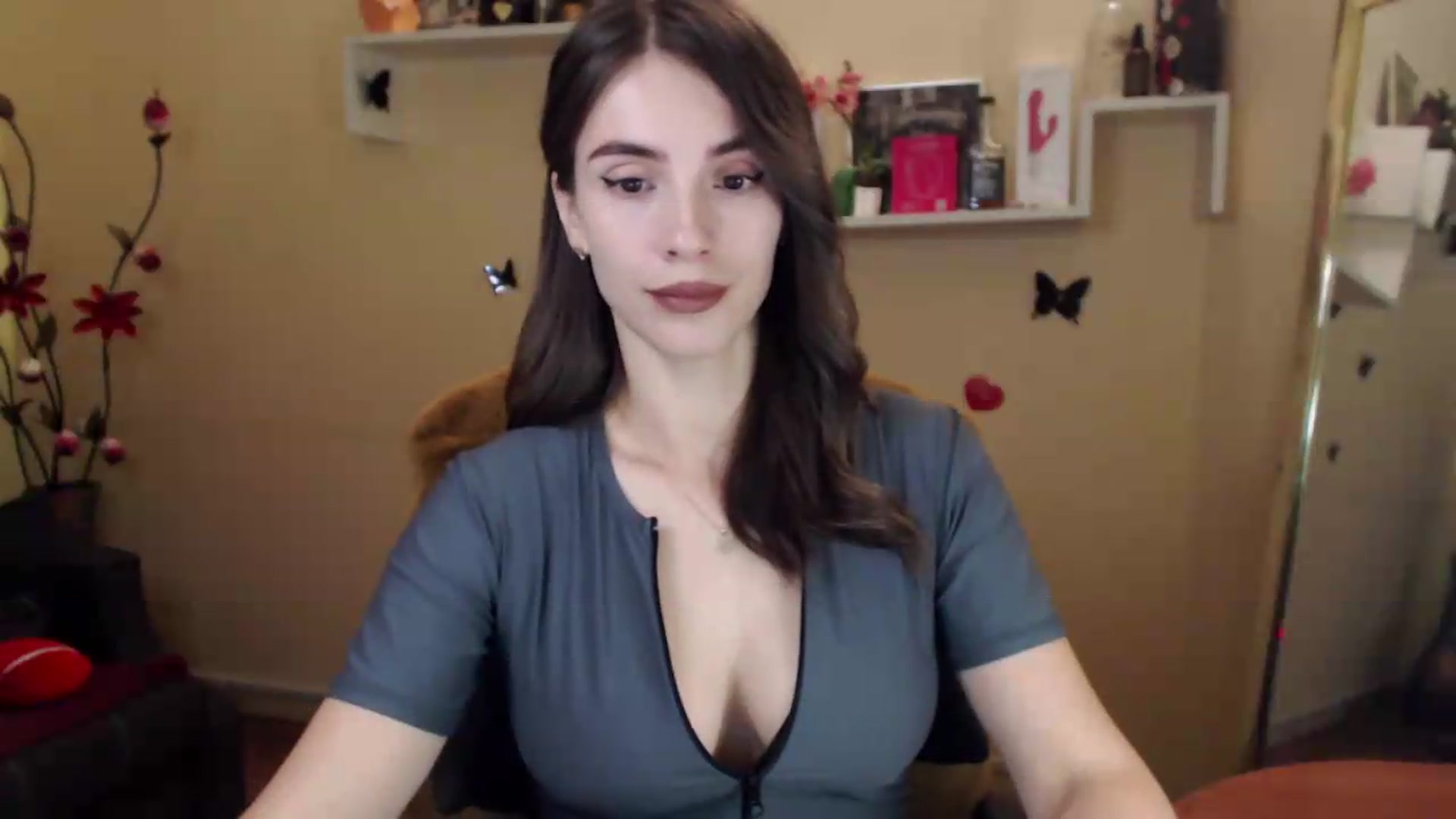 Gallery image thumbnail from MiaRoony's myfreecams stream on, 08/29/2026, 22:03 image 18 of 20