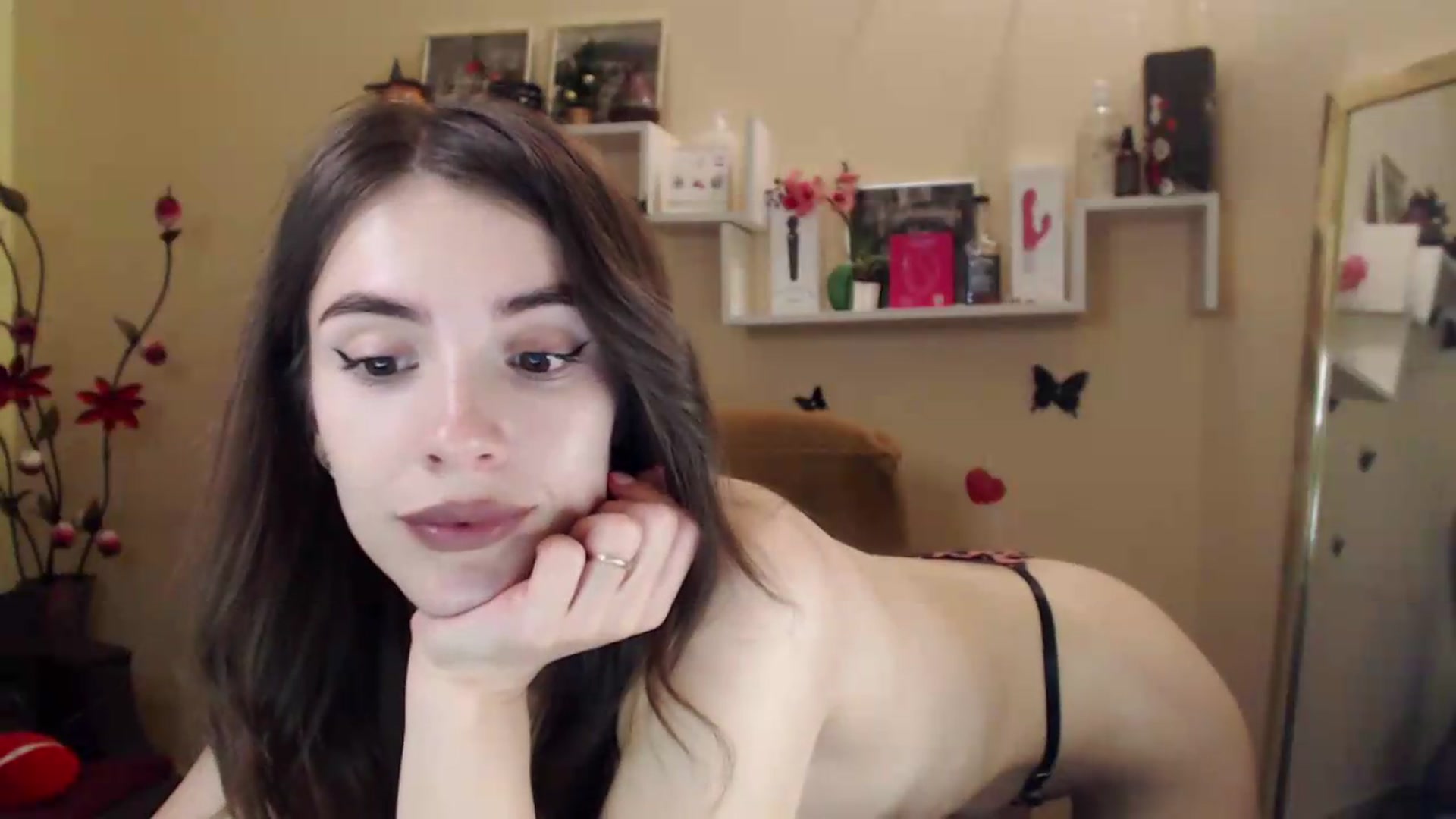 Gallery image thumbnail from MiaRoony's myfreecams stream on, 08/30/2026, 01:35 image 13 of 20