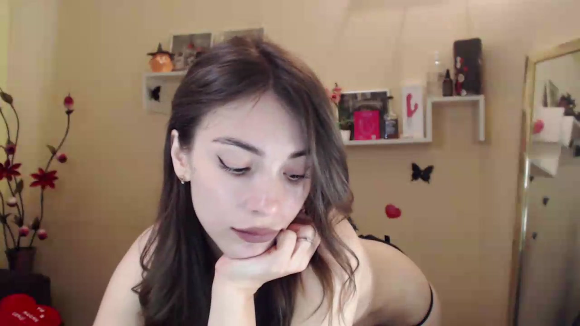 Gallery image thumbnail from MiaRoony's myfreecams stream on, 09/03/2026, 11:17 image 19 of 20