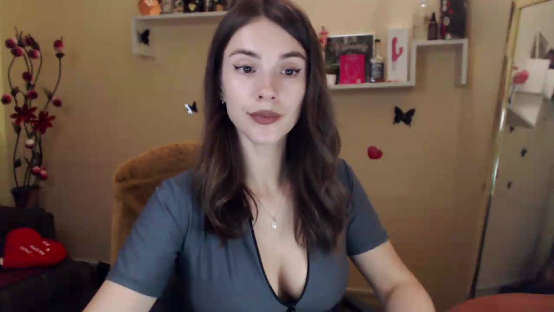 Gallery image thumbnail from MiaRoony's myfreecams stream on, 09/05/2026, 16:01 image 11 of 20