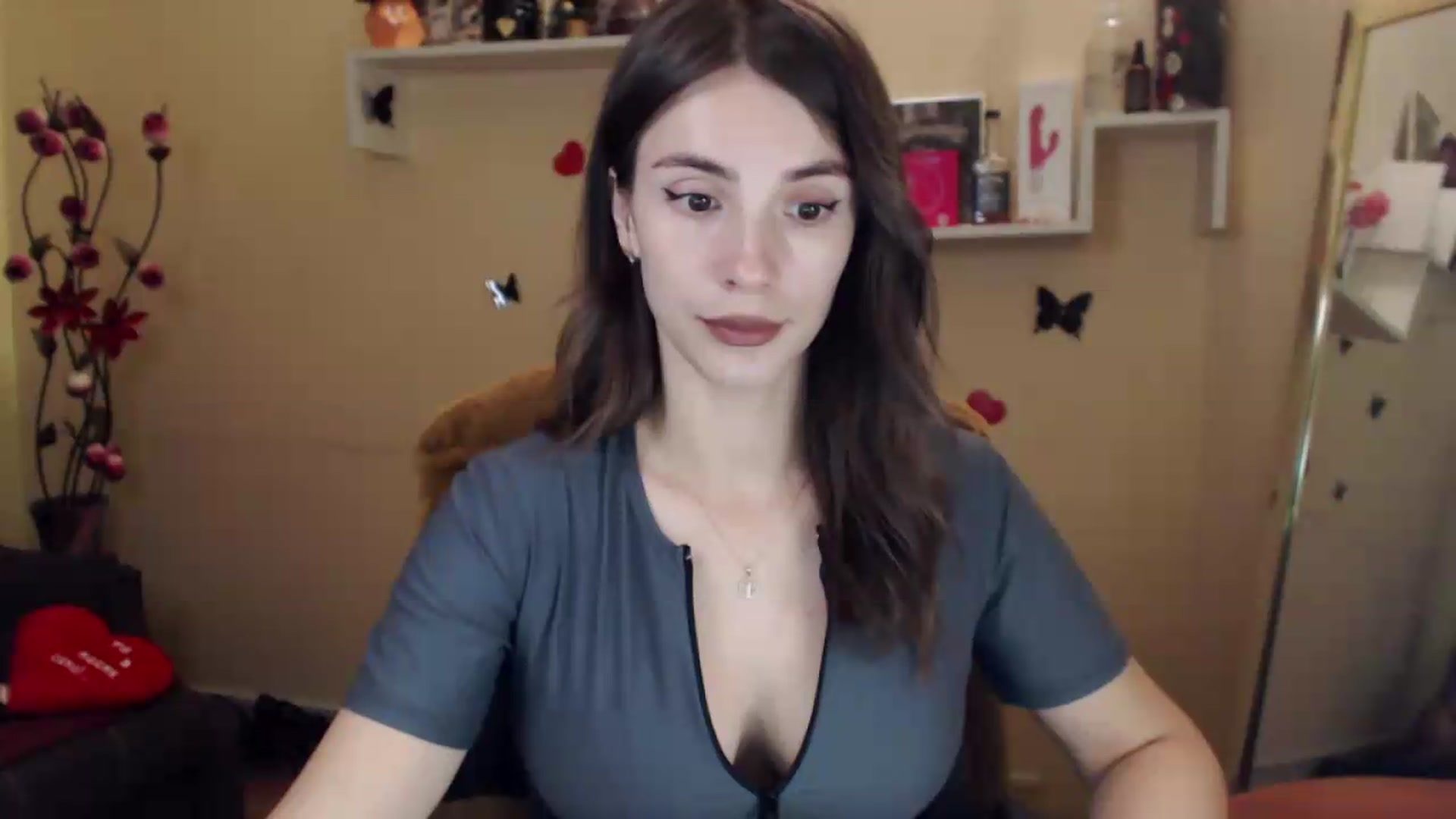 Gallery image thumbnail from MiaRoony's myfreecams stream on, 09/05/2026, 16:41 image 13 of 20