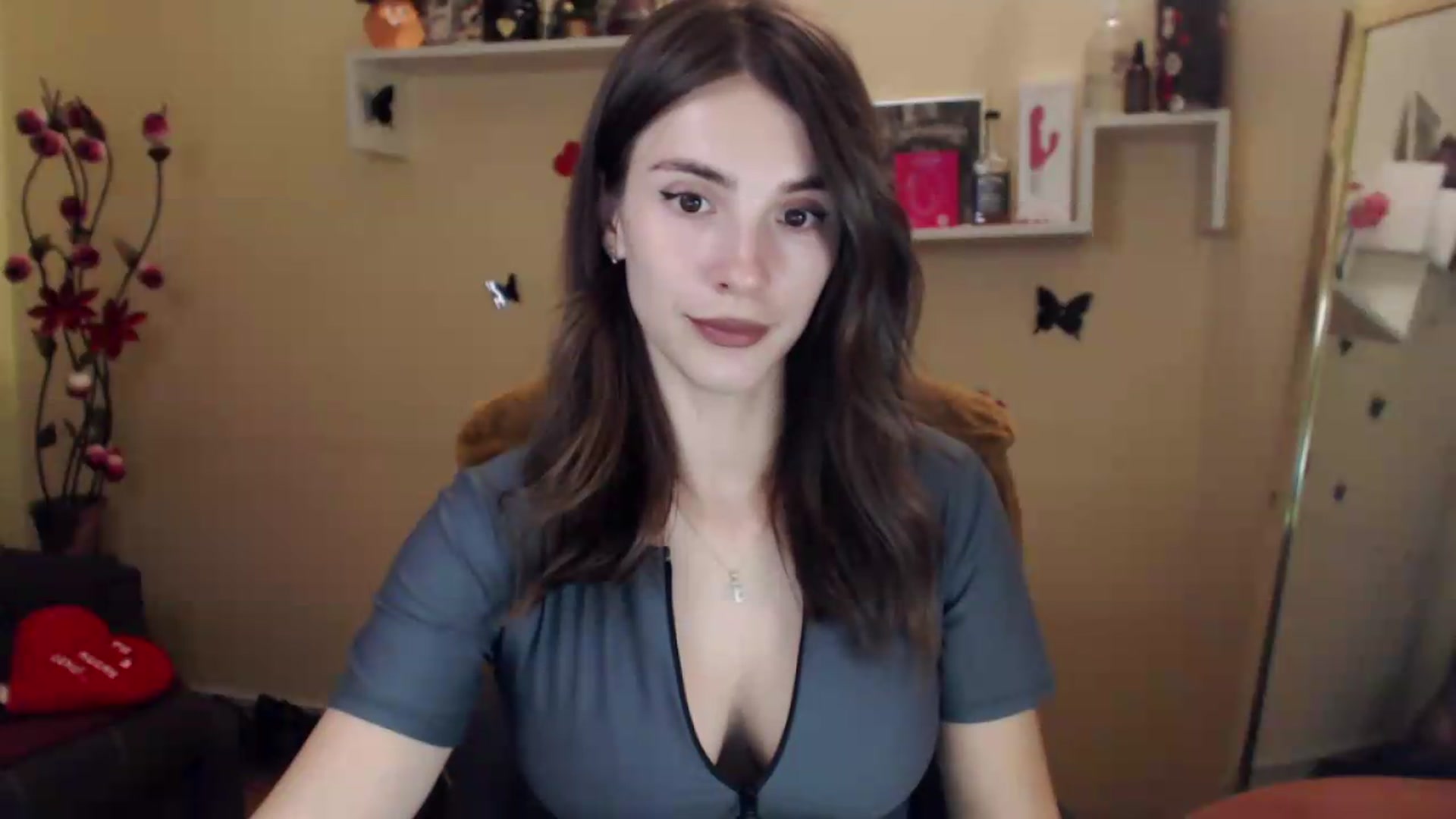 Gallery image thumbnail from MiaRoony's myfreecams stream on, 09/05/2026, 16:41 image 6 of 20