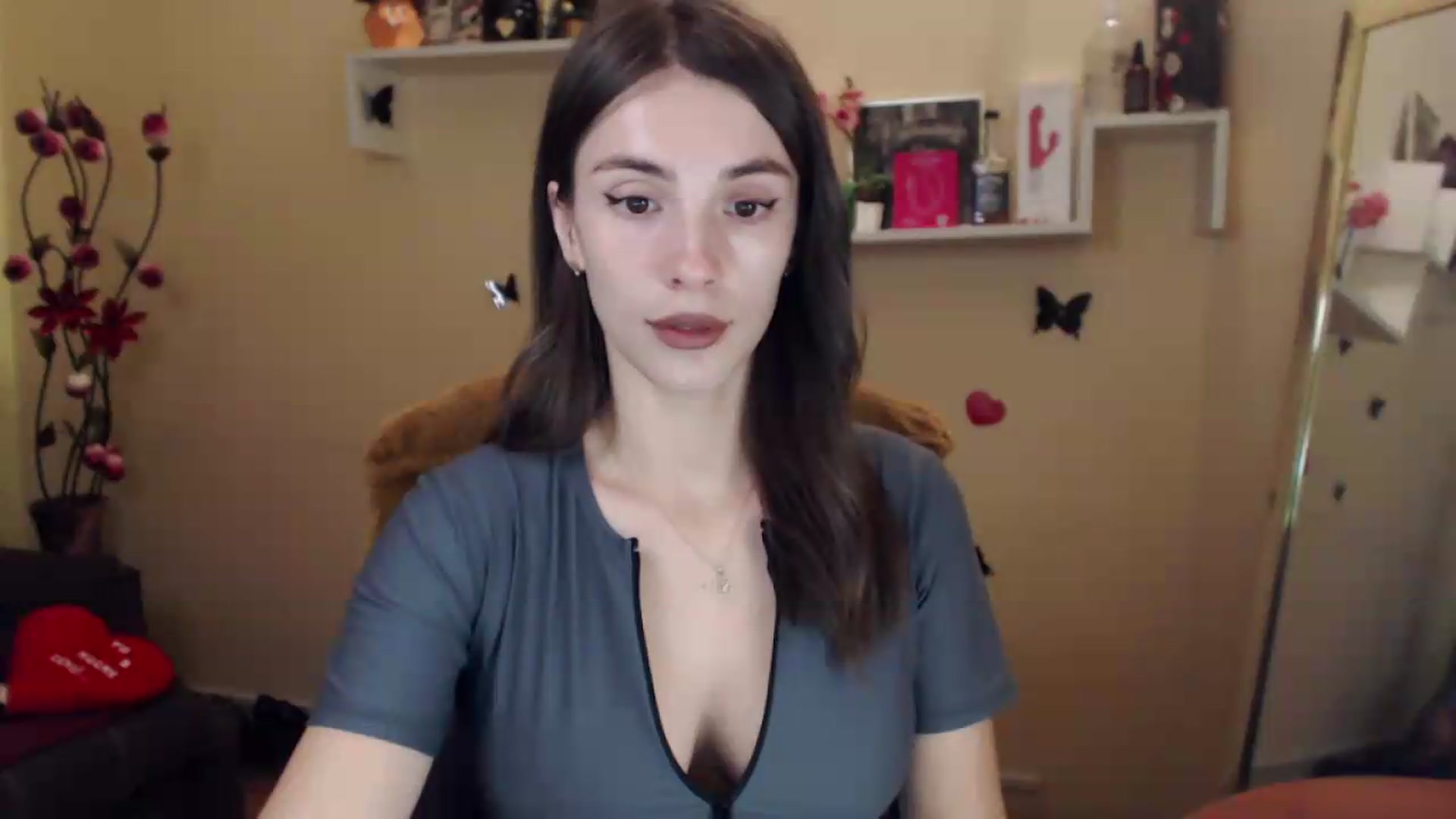 Gallery image thumbnail from MiaRoony's myfreecams stream on, 09/05/2026, 17:20 image 4 of 20